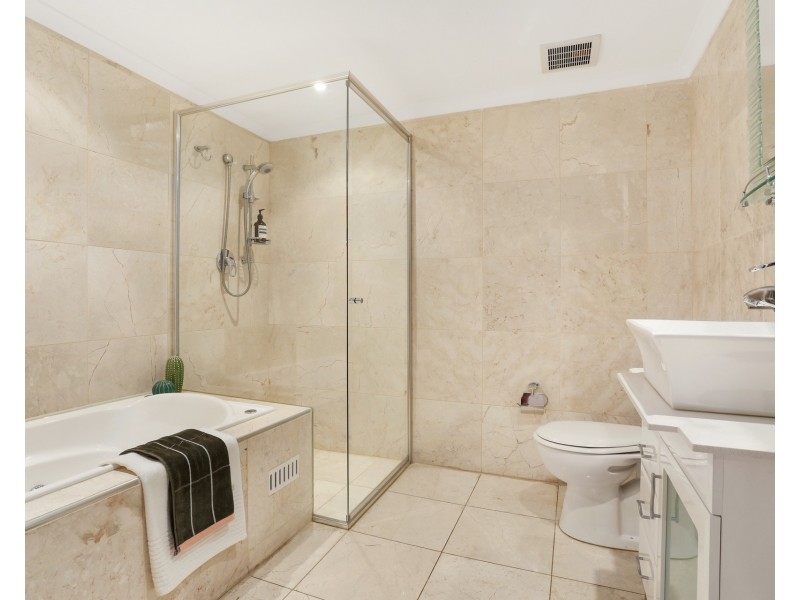 10/30-34 Penkivil Street, Bondi NSW 2026