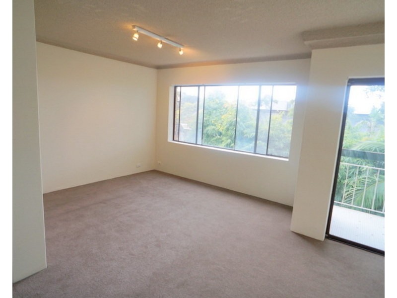 10/27 Byron Street, Coogee NSW 2034