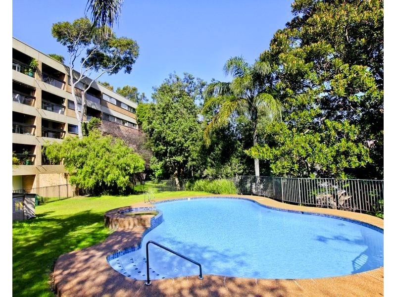 512/8 New Mclean Street, Edgecliff NSW 2027