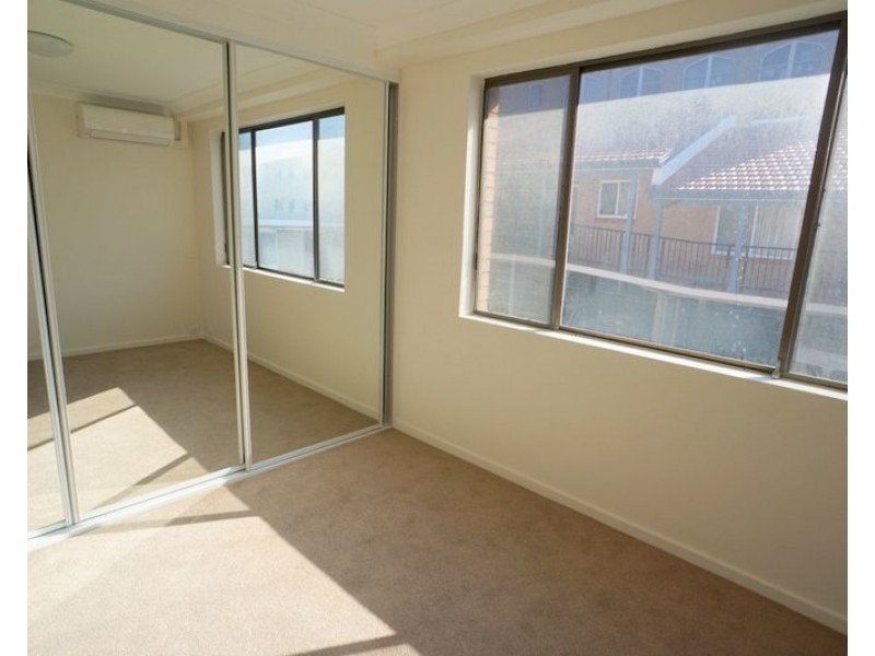 15/72 St. Georges Crescent, Drummoyne NSW 2047