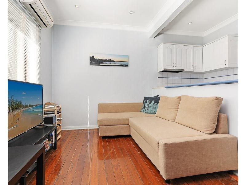 2/12 Caronia Road, Cronulla NSW 2230