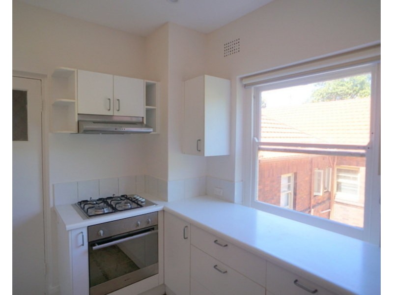 4/136 Brook Street, Coogee NSW 2034