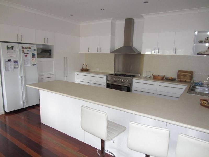 82 Ardoyne Road, Oxley QLD 4075