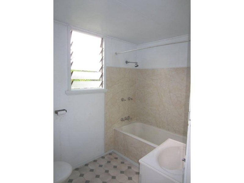 3 Ettie Street, Sherwood QLD 4075