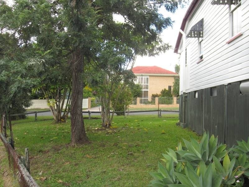 3 Ettie Street, Sherwood QLD 4075