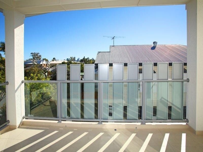 1/48 Belgrave Street, Balmoral QLD 4171