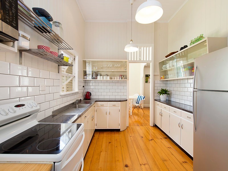 23 Magee Street, Graceville QLD 4075