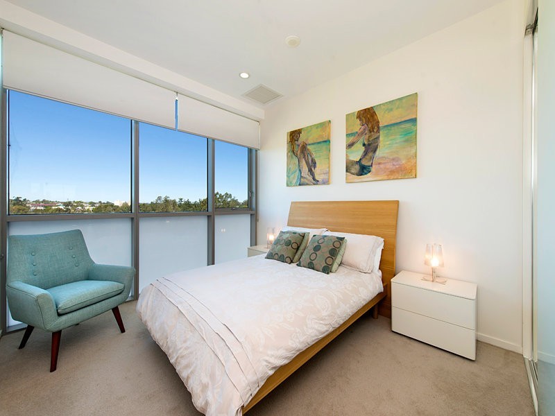 3308/211 King Arthur Terrace, Tennyson QLD 4105
