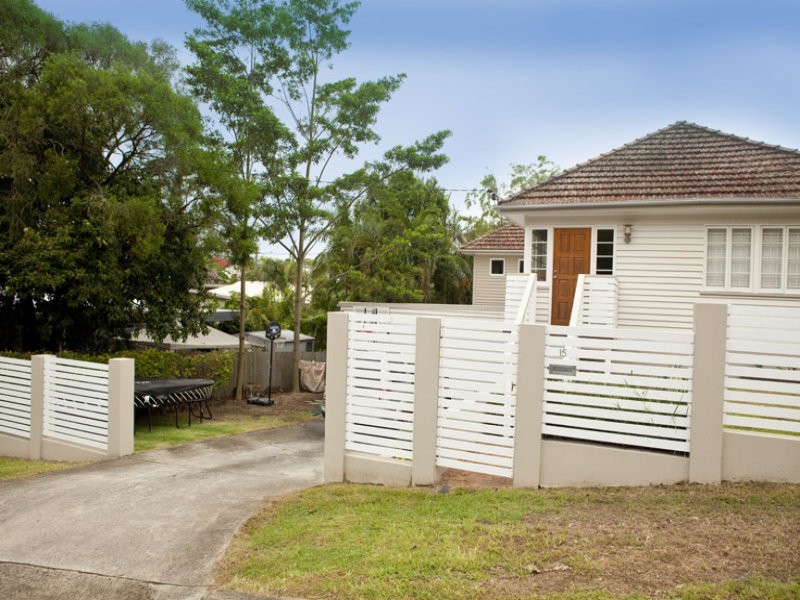 15 Glyn Street, Coorparoo QLD 4151
