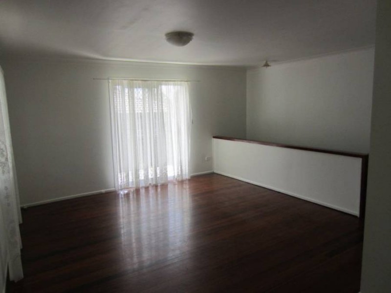 72 Valance Street, Oxley QLD 4075