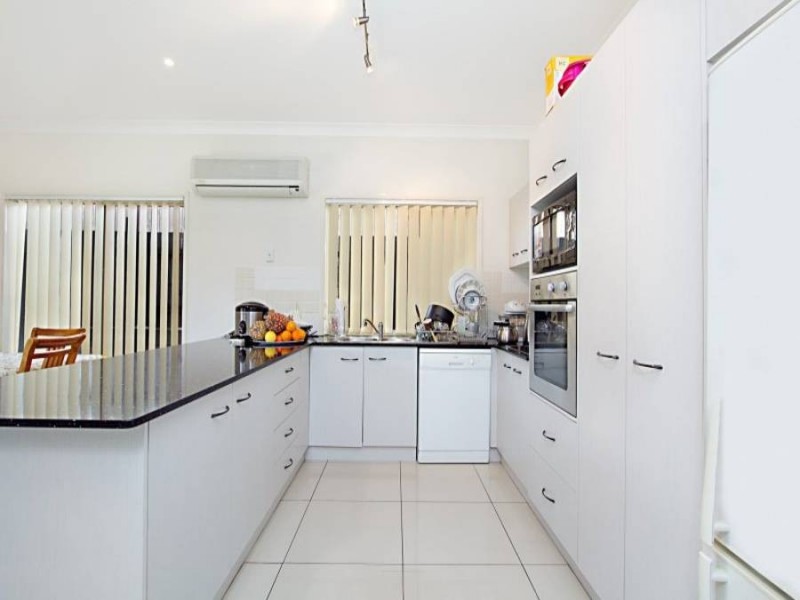 13 Warrumbungle Street, Forest Lake QLD 4078