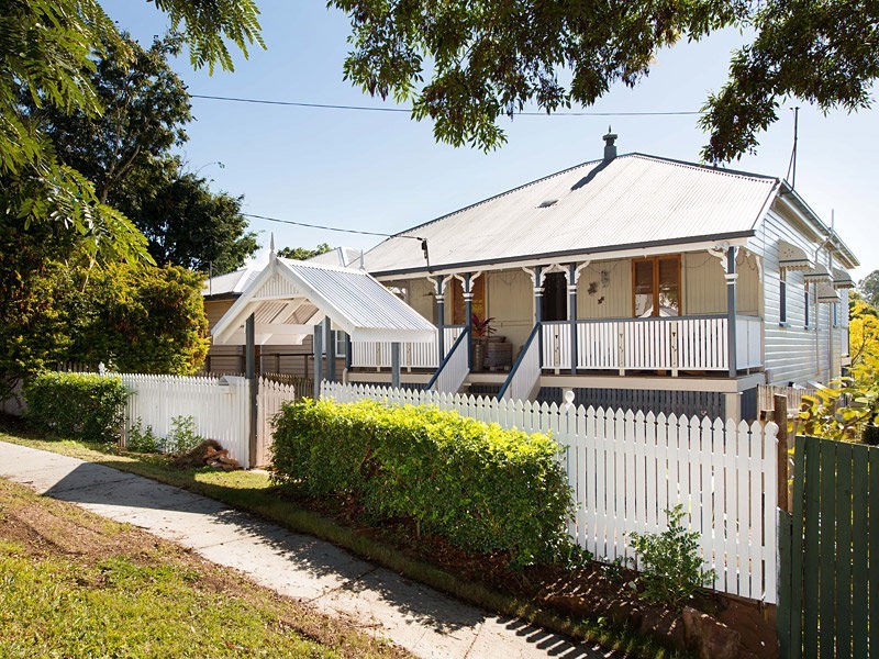 80 White Street, Graceville QLD 4075