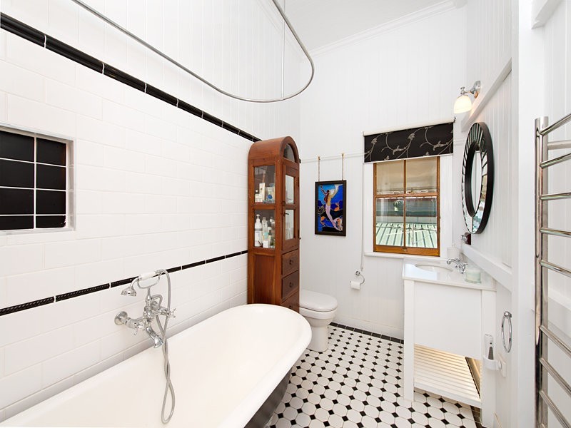 80 White Street, Graceville QLD 4075