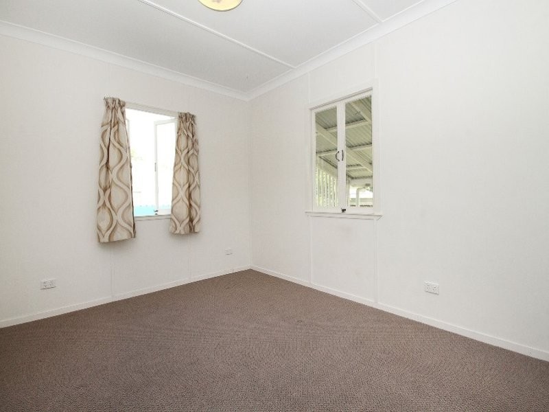 41 Idolwood Street, Eastern Heights QLD 4305