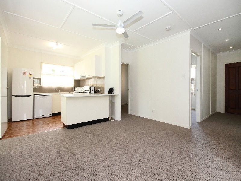 41 Idolwood Street, Eastern Heights QLD 4305