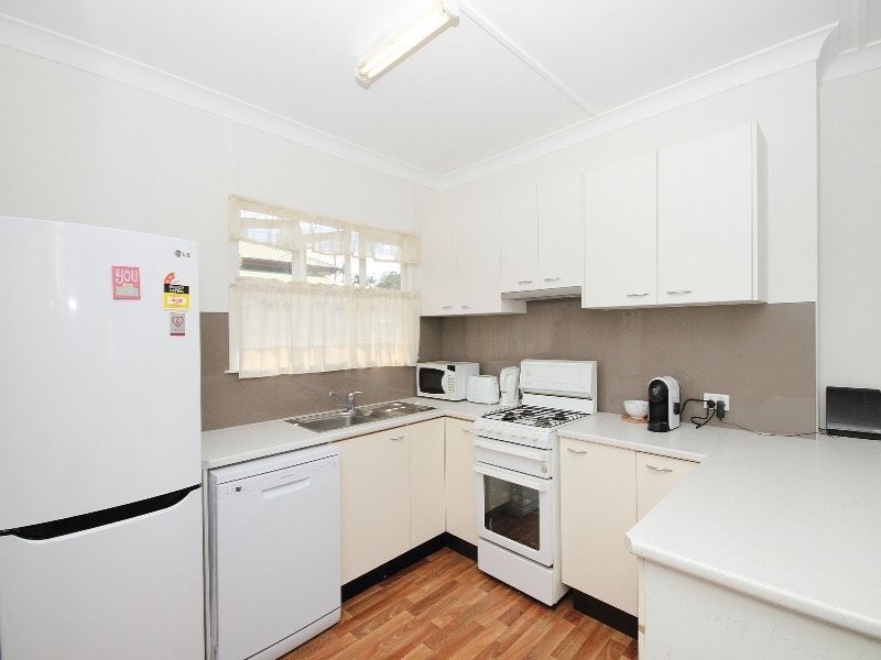 41 Idolwood Street, Eastern Heights QLD 4305