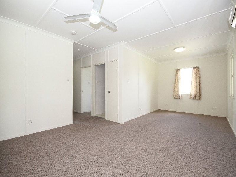 41 Idolwood Street, Eastern Heights QLD 4305