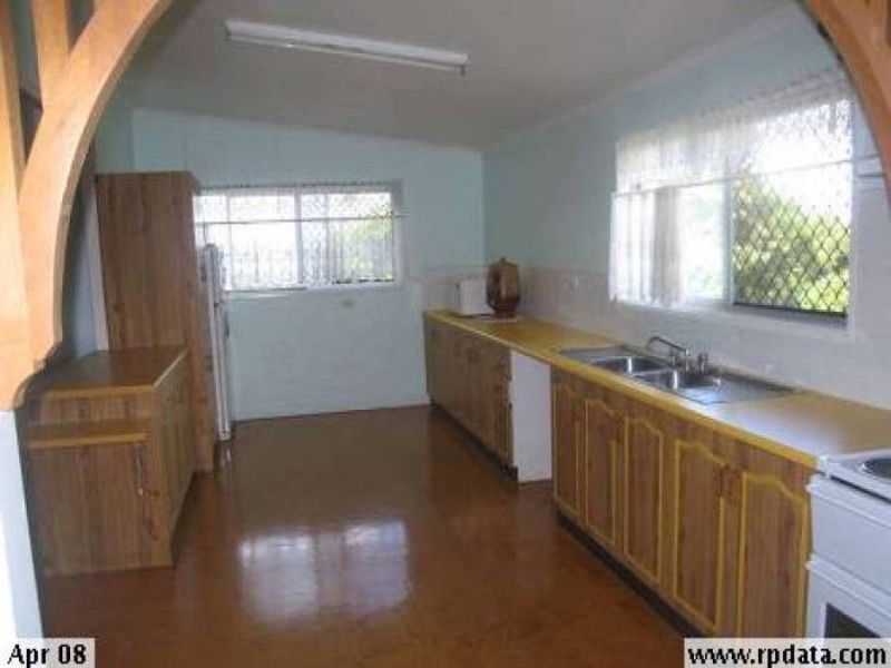 39 Idolwood Street, Eastern Heights QLD 4305