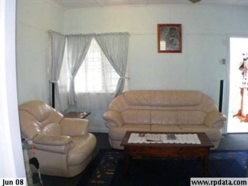 39 Idolwood Street, Eastern Heights QLD 4305