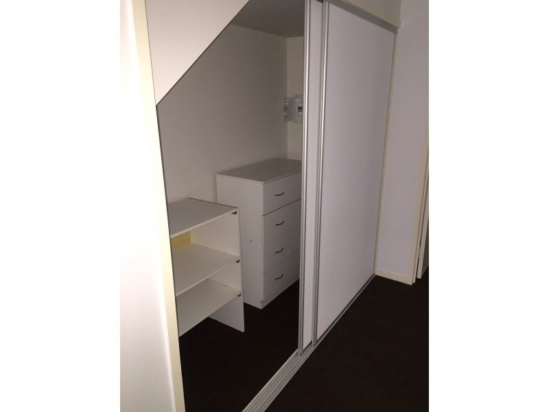 2/16 Railway Terrace, Corinda QLD 4075