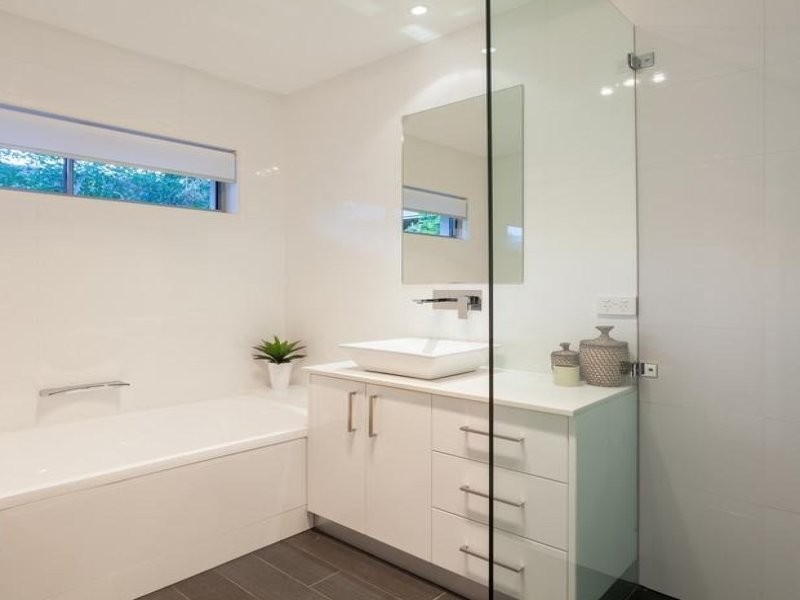 105 White Street, Graceville QLD 4075