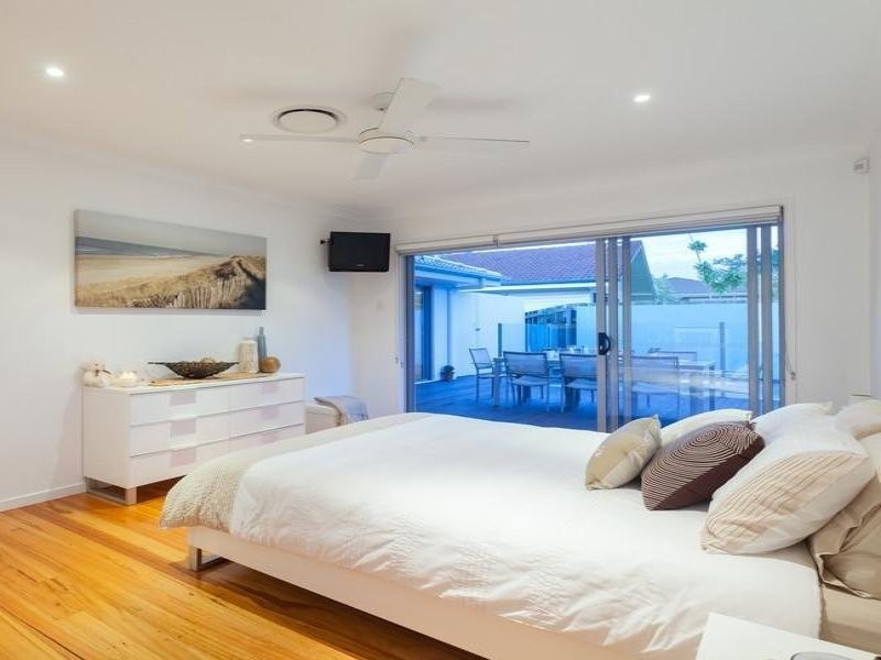 105 White Street, Graceville QLD 4075