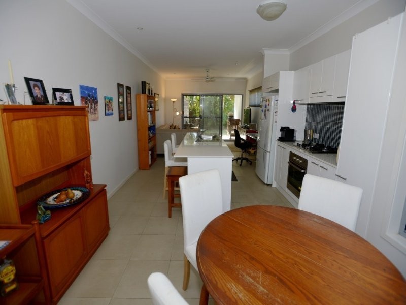 1/28 Railway Terrace, Corinda QLD 4075