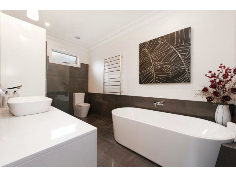 20 Kenilworth Street, Sherwood QLD 4075