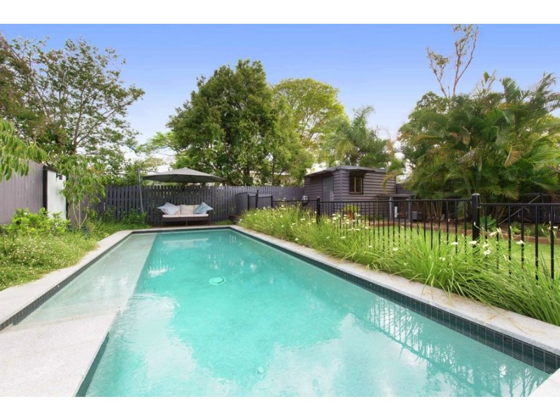 20 Kenilworth Street, Sherwood QLD 4075