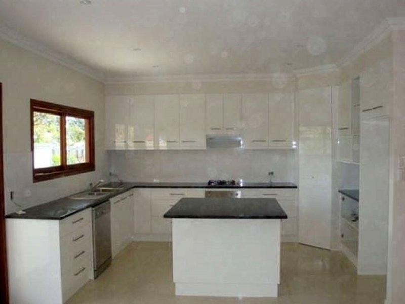 19 Graceville Avenue, Graceville QLD 4075