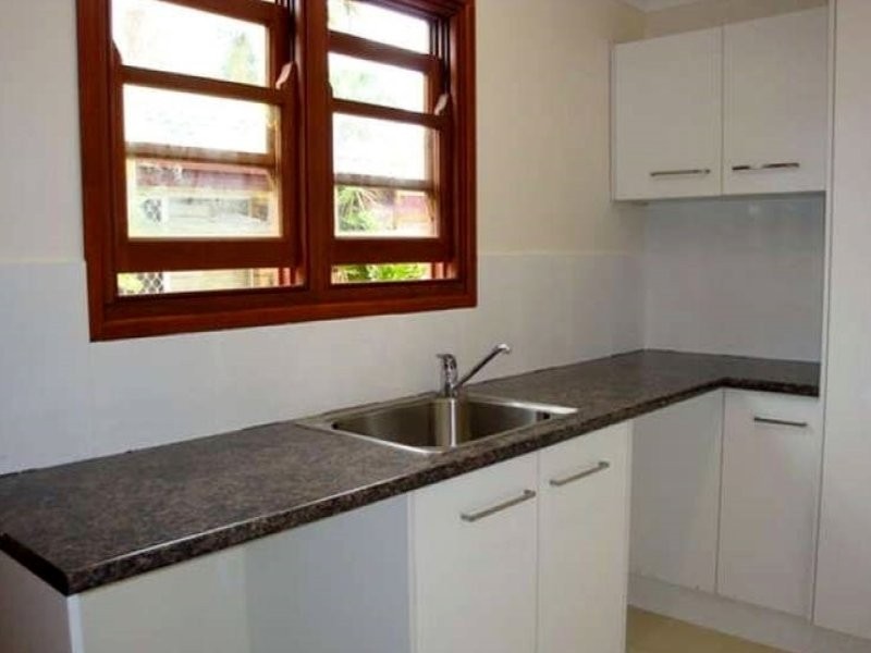 19 Graceville Avenue, Graceville QLD 4075