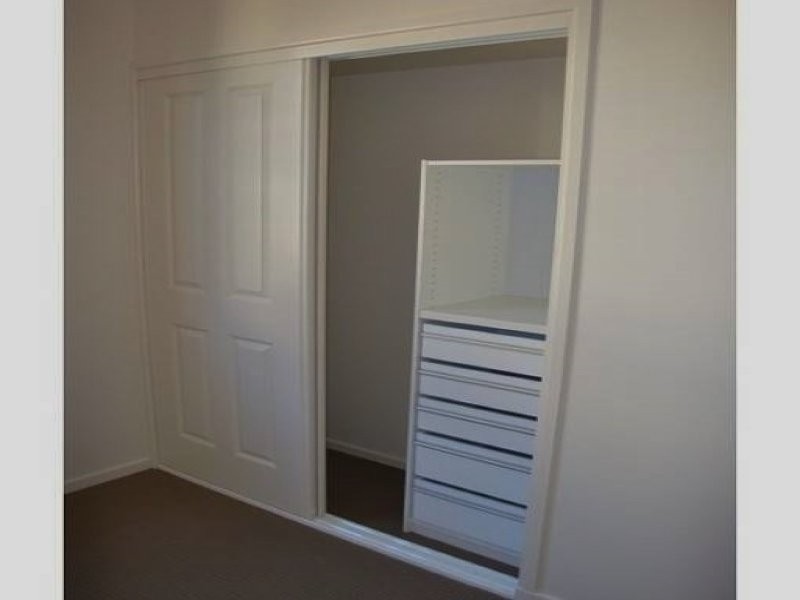 19 Graceville Avenue, Graceville QLD 4075