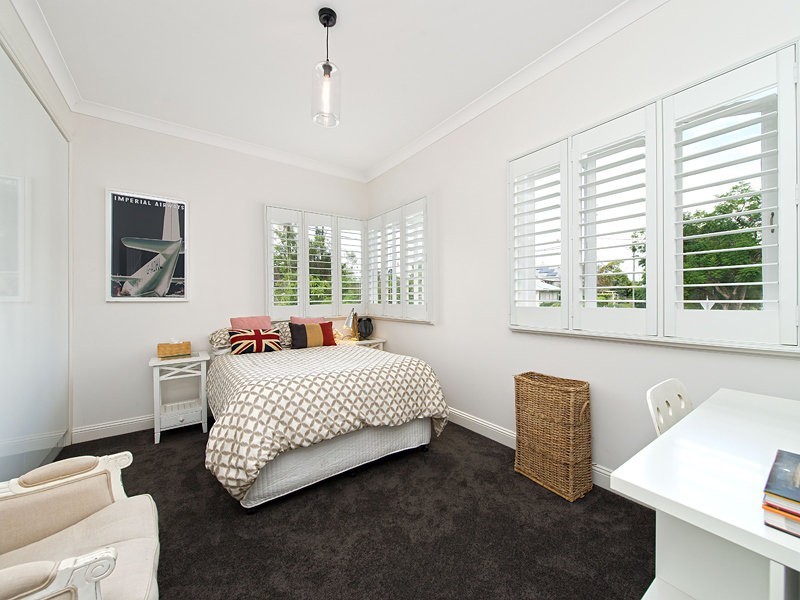 43 Victoria Avenue, Chelmer QLD 4068