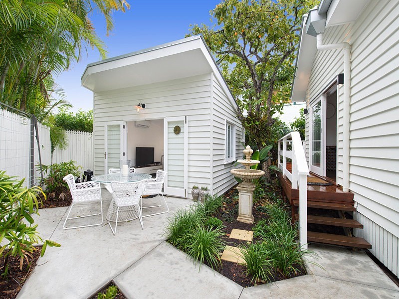 43 Victoria Avenue, Chelmer QLD 4068