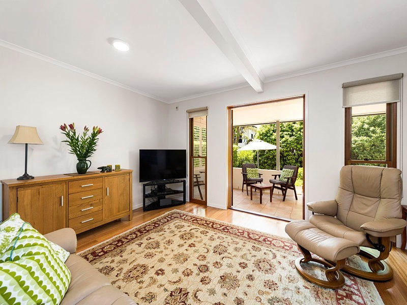 17 Mortlake Road, Graceville QLD 4075