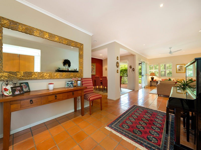 107 Harts Road, Indooroopilly QLD 4068