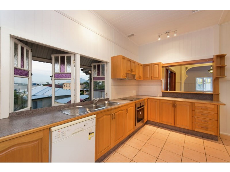 15 Ponsonby Street, Annerley QLD 4103