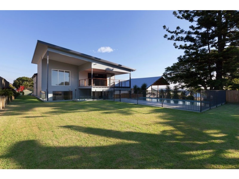 92 Delville Avenue, Moorooka QLD 4105