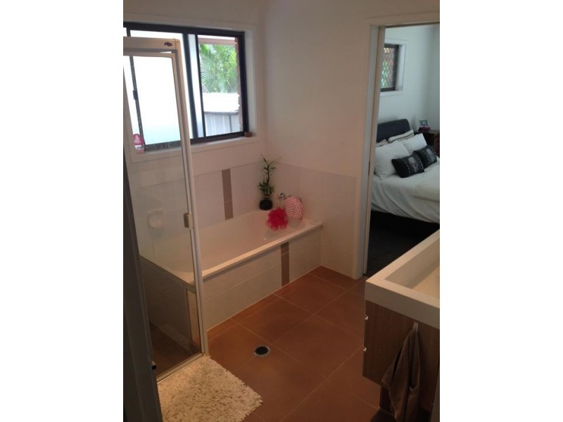 22 Pallert Street,, Middle Park QLD 4074