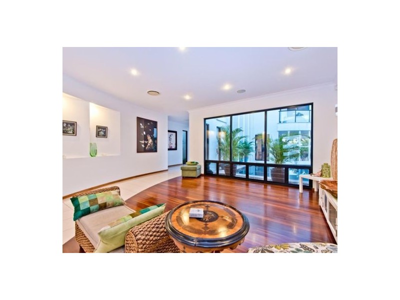 40 North Point, Banksia Beach QLD 4507