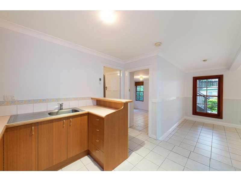 15 Ponsonby Street, Annerley QLD 4103