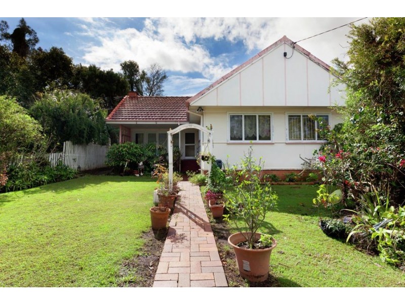 128 Lynne Grove Avenue, Corinda QLD 4075