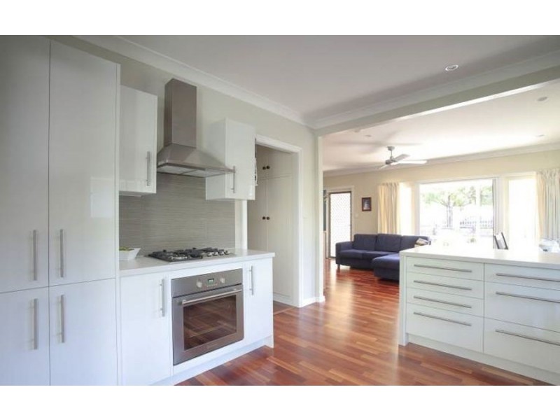 3 Oberon Street, Morningside QLD 4170