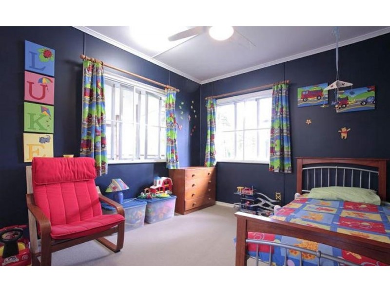 3 Oberon Street, Morningside QLD 4170