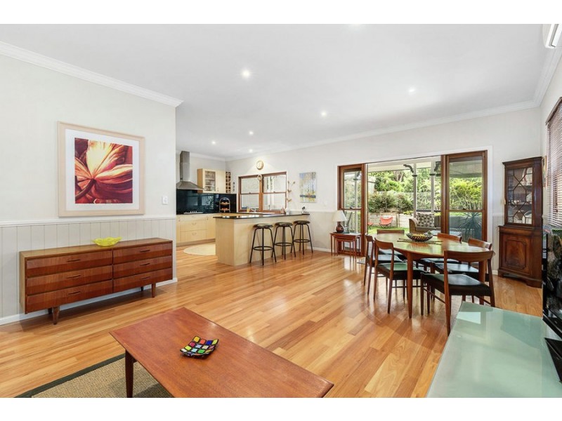 7 Victoria Avenue, Chelmer QLD 4068