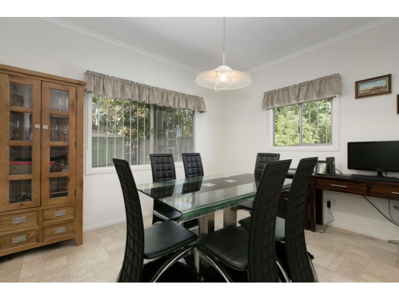 185 Strong Avenue, Graceville QLD 4075