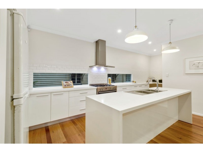 165 Frederck Street, Toowong QLD 4066
