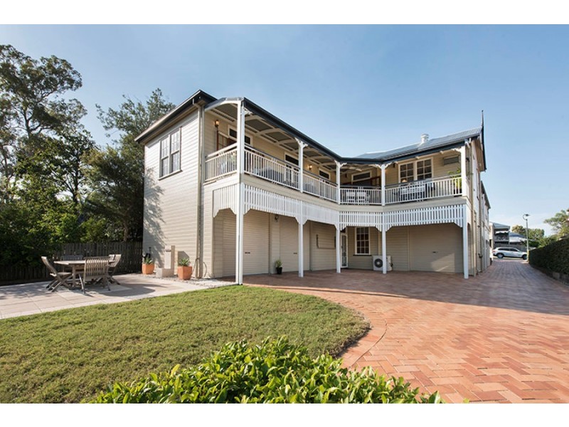 9 Wattle Avenue, Yeerongpilly QLD 4105