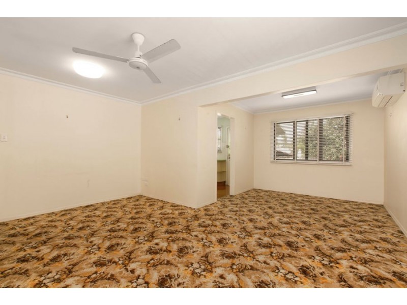 31 Dart Street, Corinda QLD 4075