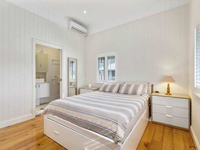 25 Jerrold Street, Sherwood QLD 4075